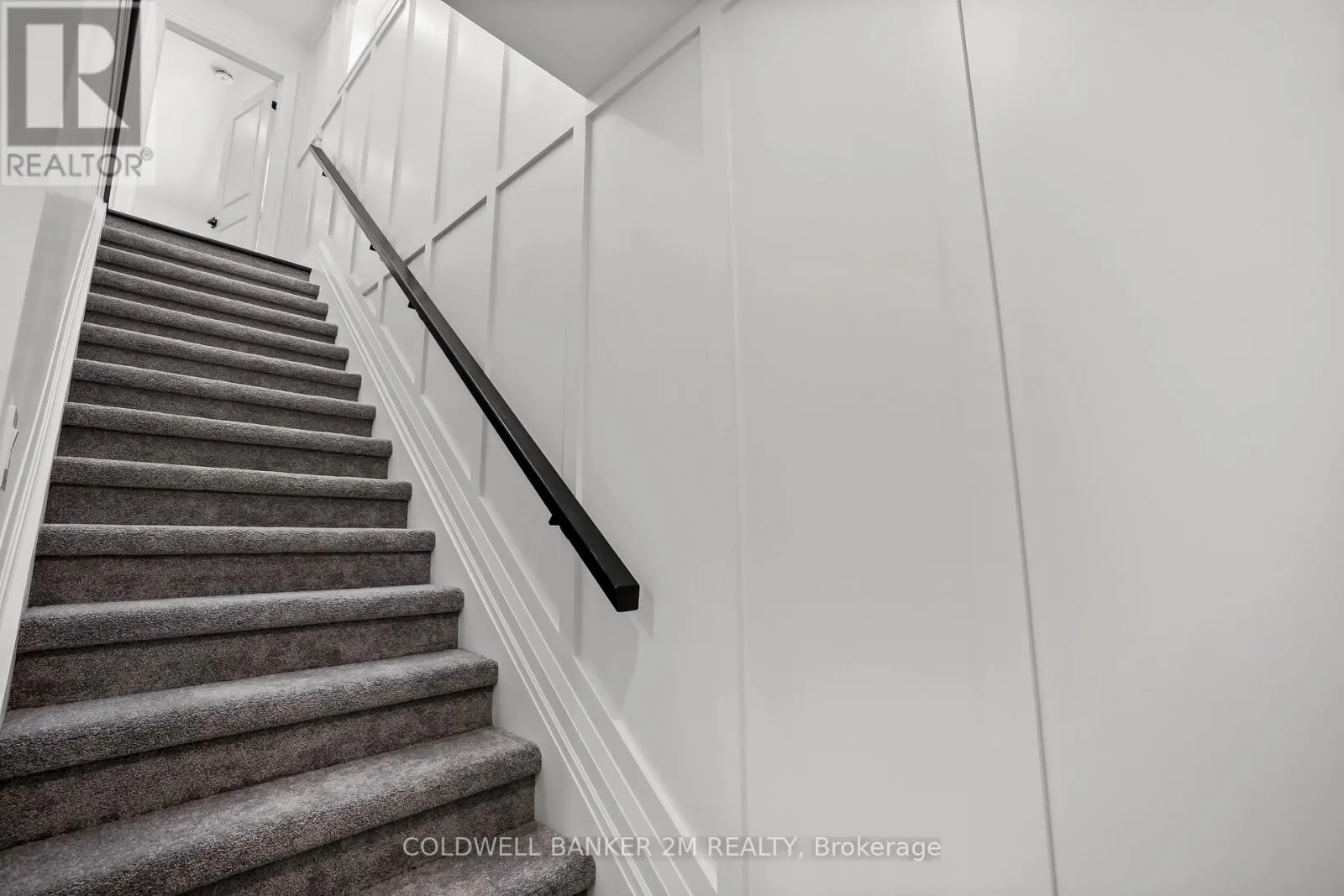 128 BUCKINGHAM AVENUE