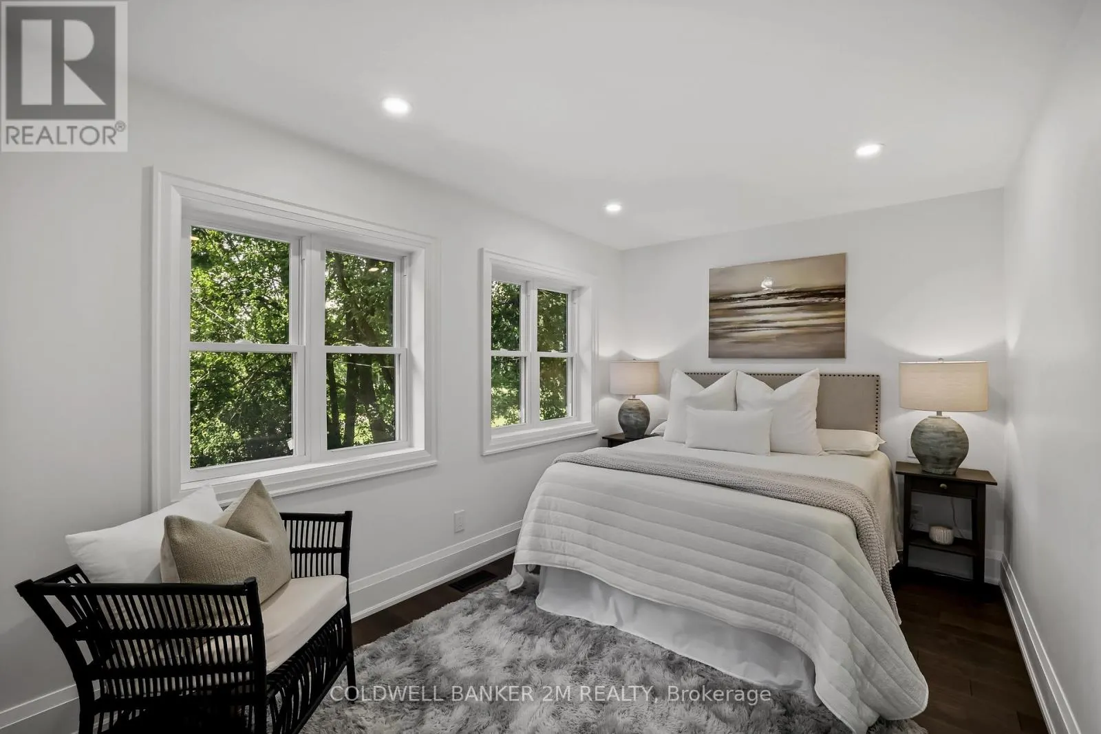 128 BUCKINGHAM AVENUE