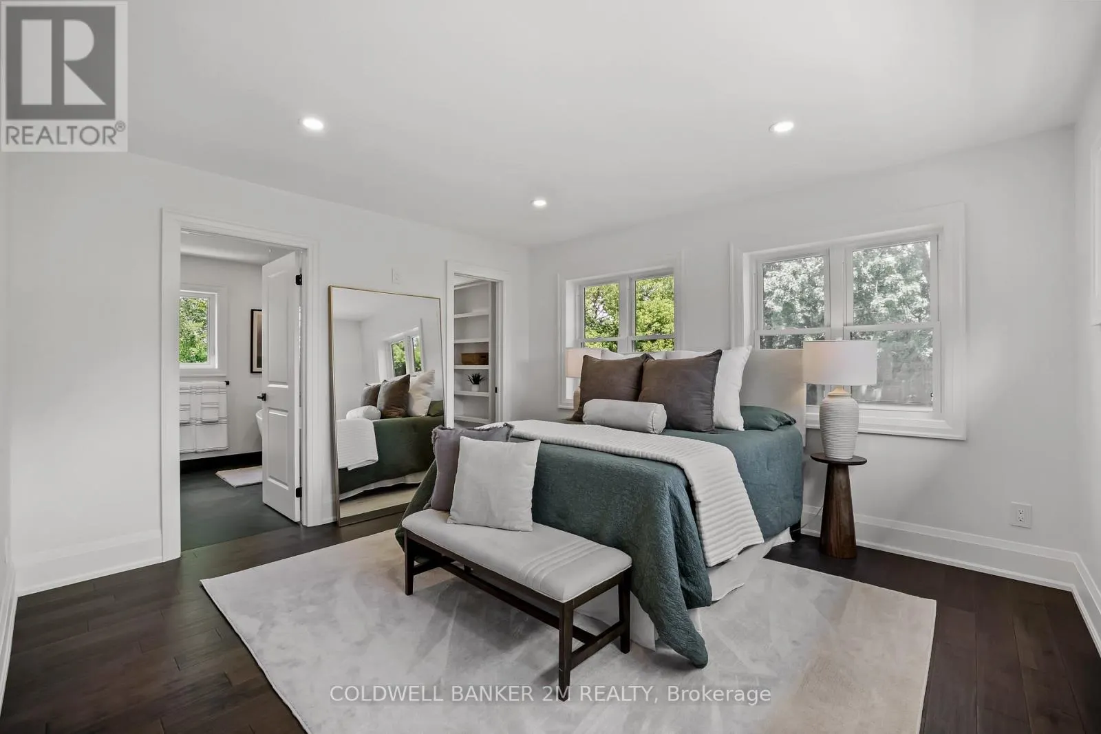 128 BUCKINGHAM AVENUE