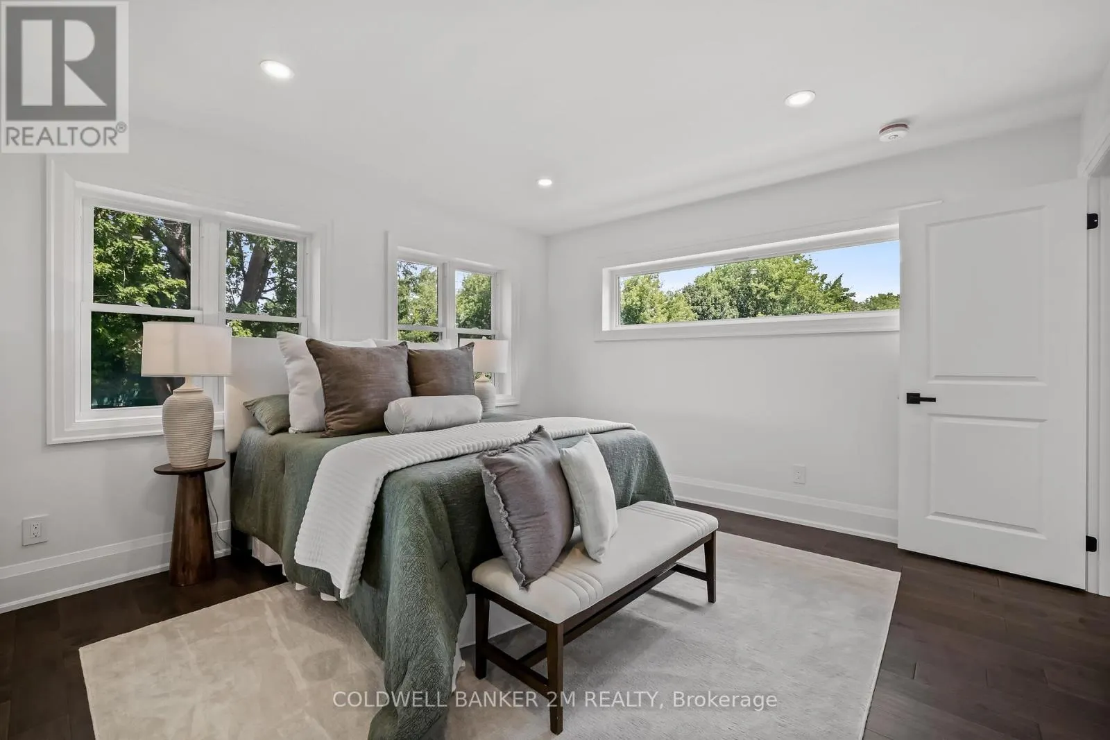 128 BUCKINGHAM AVENUE