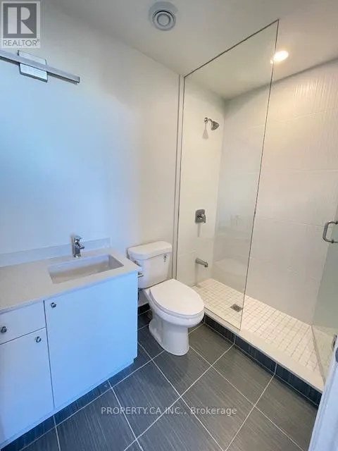 2222 - 3270 SHEPPARD AVENUE E