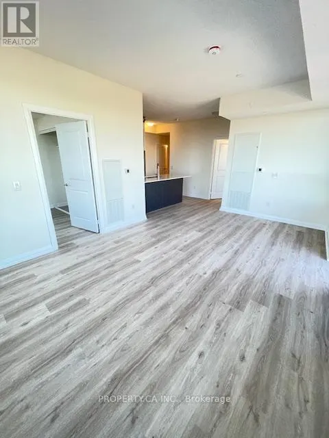 2222 - 3270 SHEPPARD AVENUE E