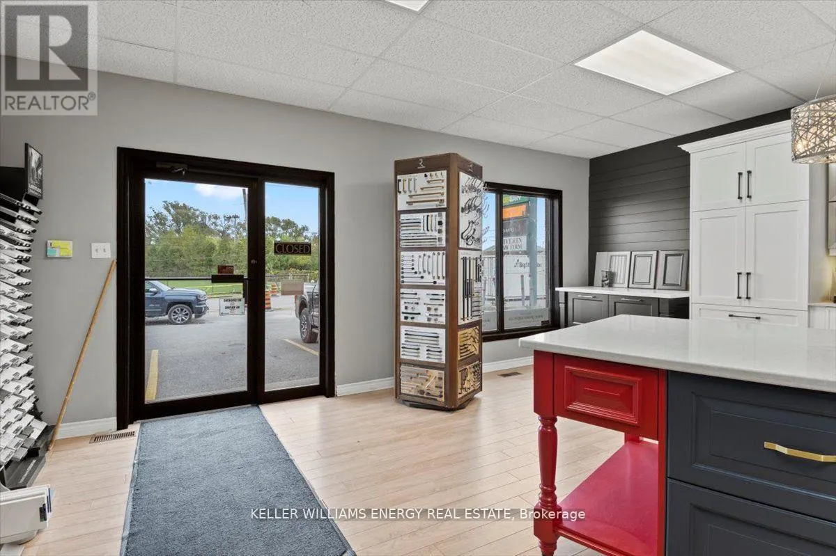 MAIN FLOOR - 48 WATER STREET, #Main Floor