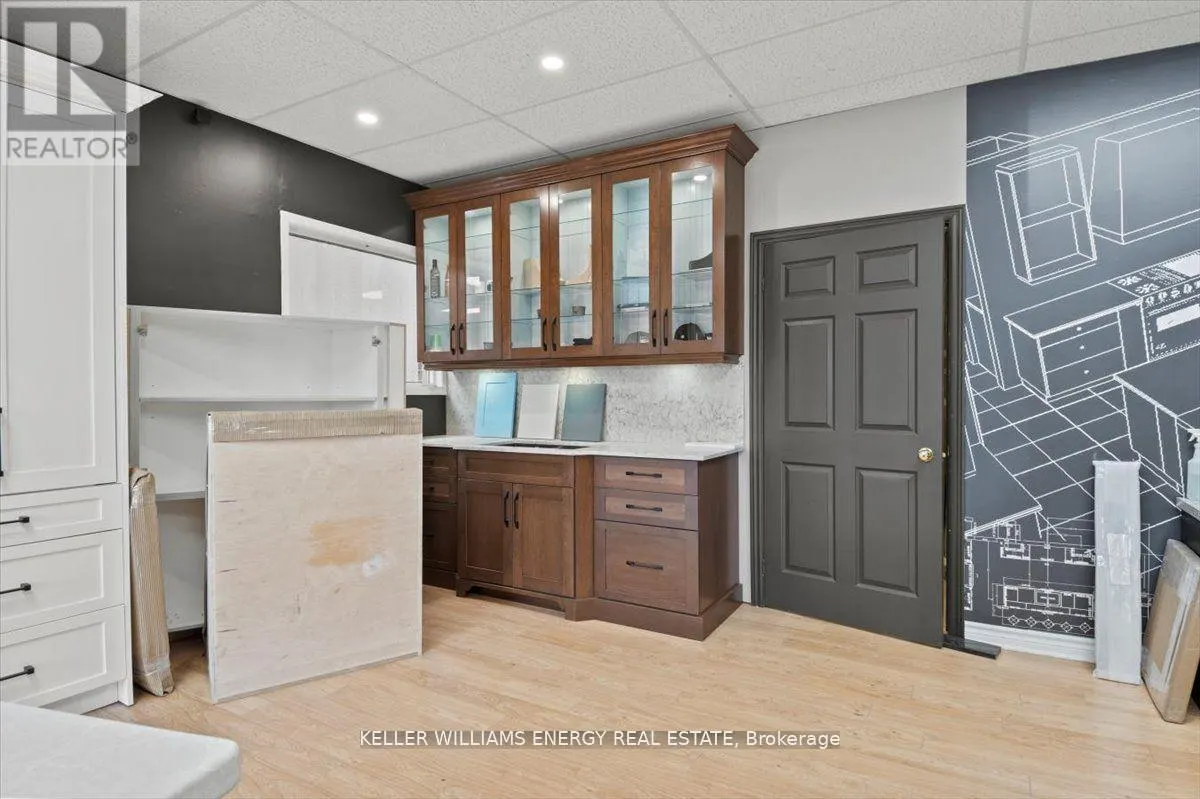 MAIN FLOOR - 48 WATER STREET, #Main Floor