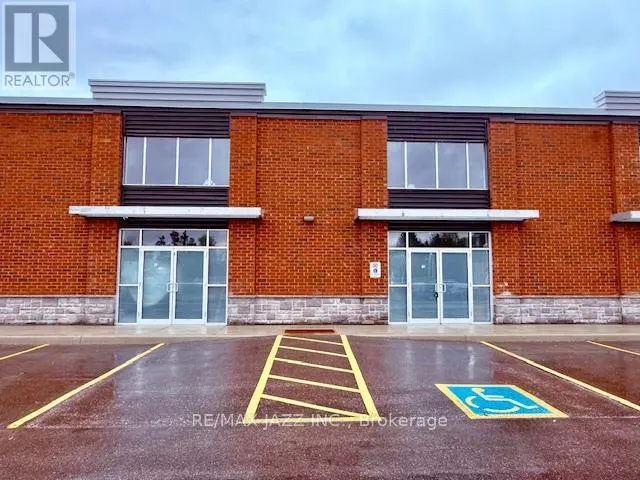 11 - 472 TAUNTON ROAD W, #11