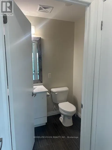 903 - 2152 LAWRENCE AVENUE E