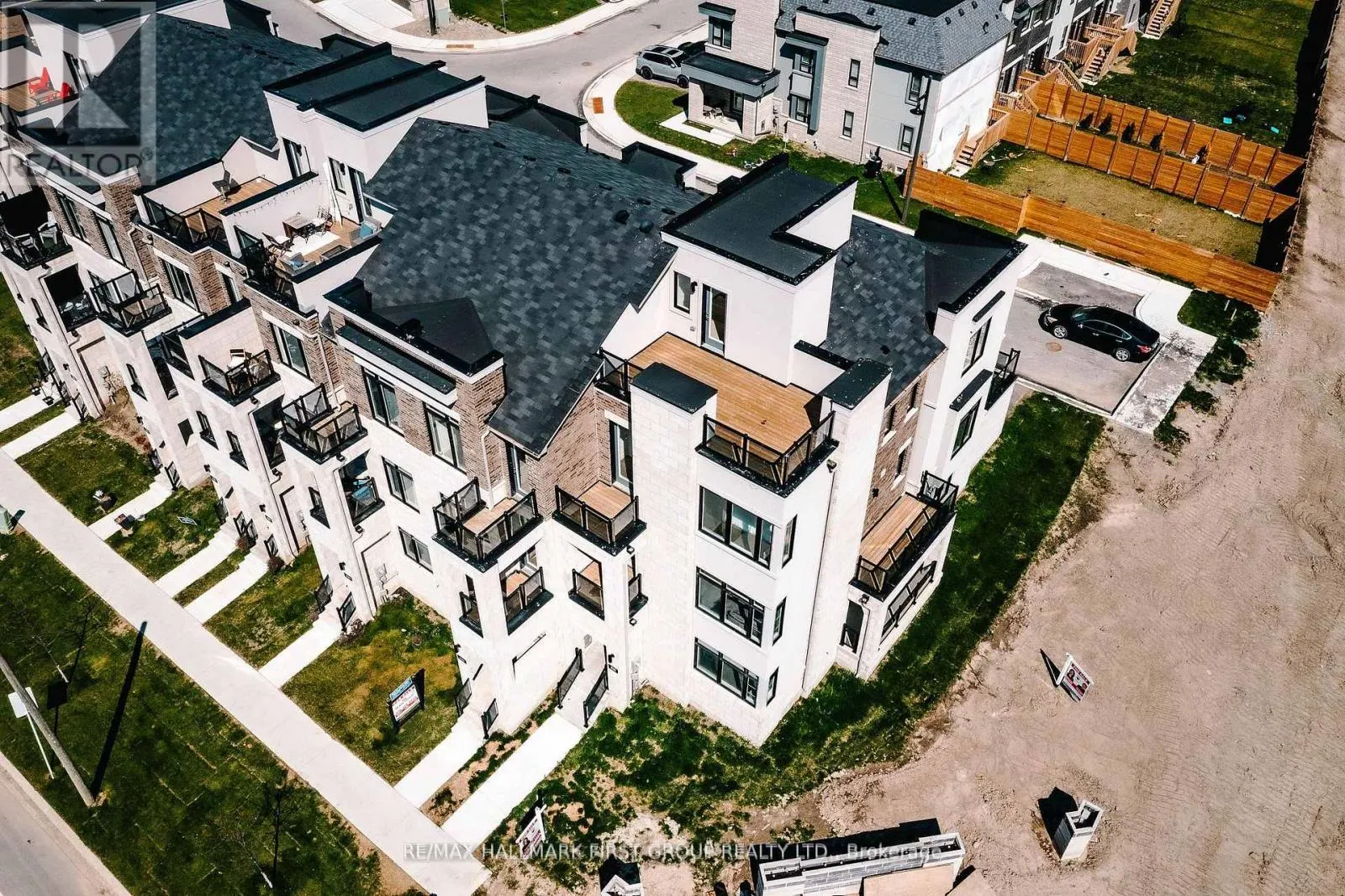 835 PORT DARLINGTON ROAD