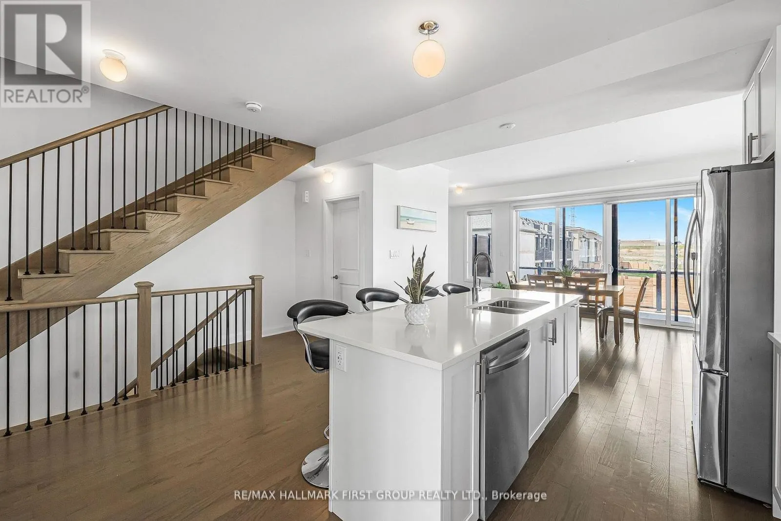 835 PORT DARLINGTON ROAD