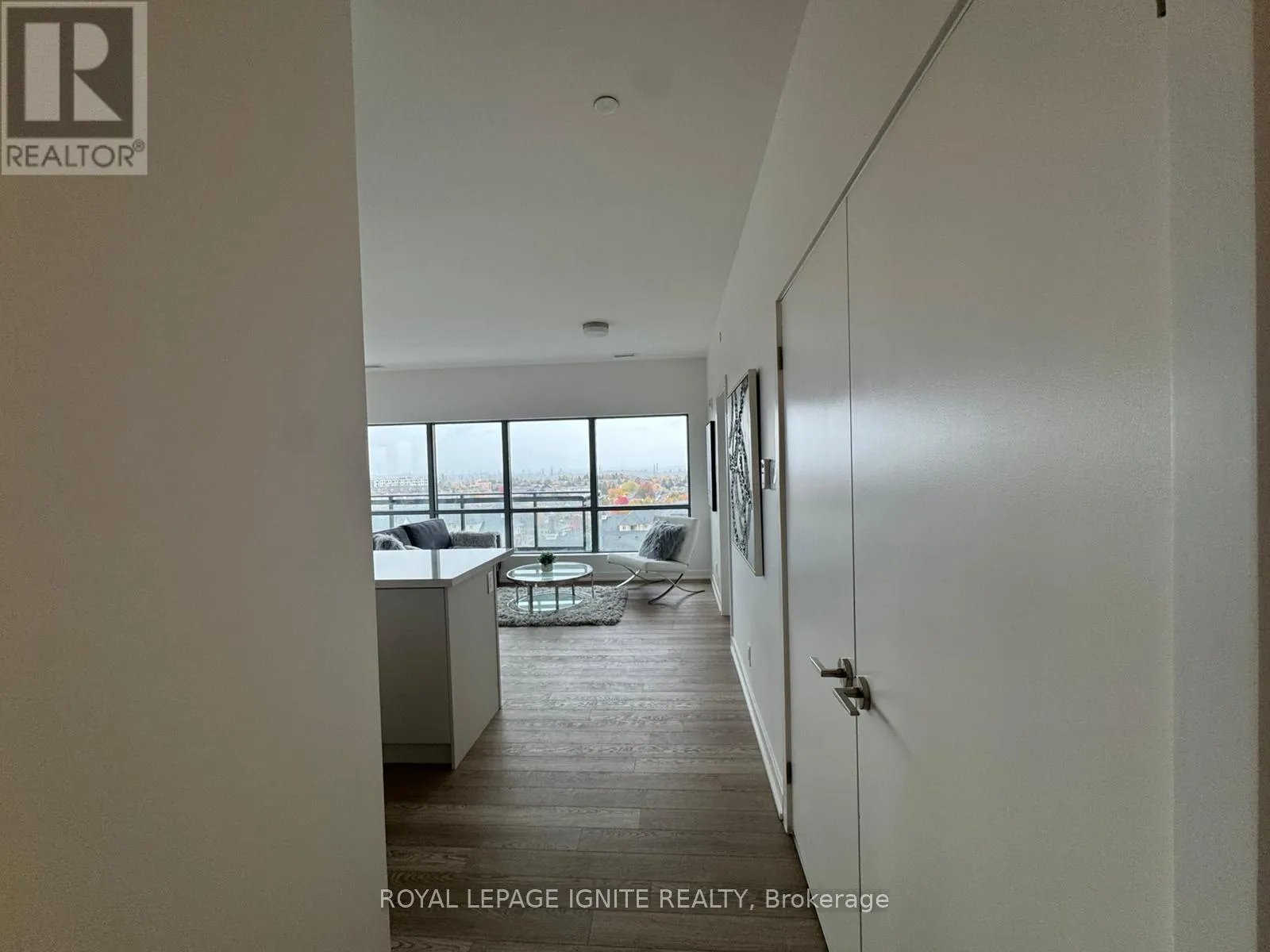 1103 - 55 CLARINGTON BOULEVARD