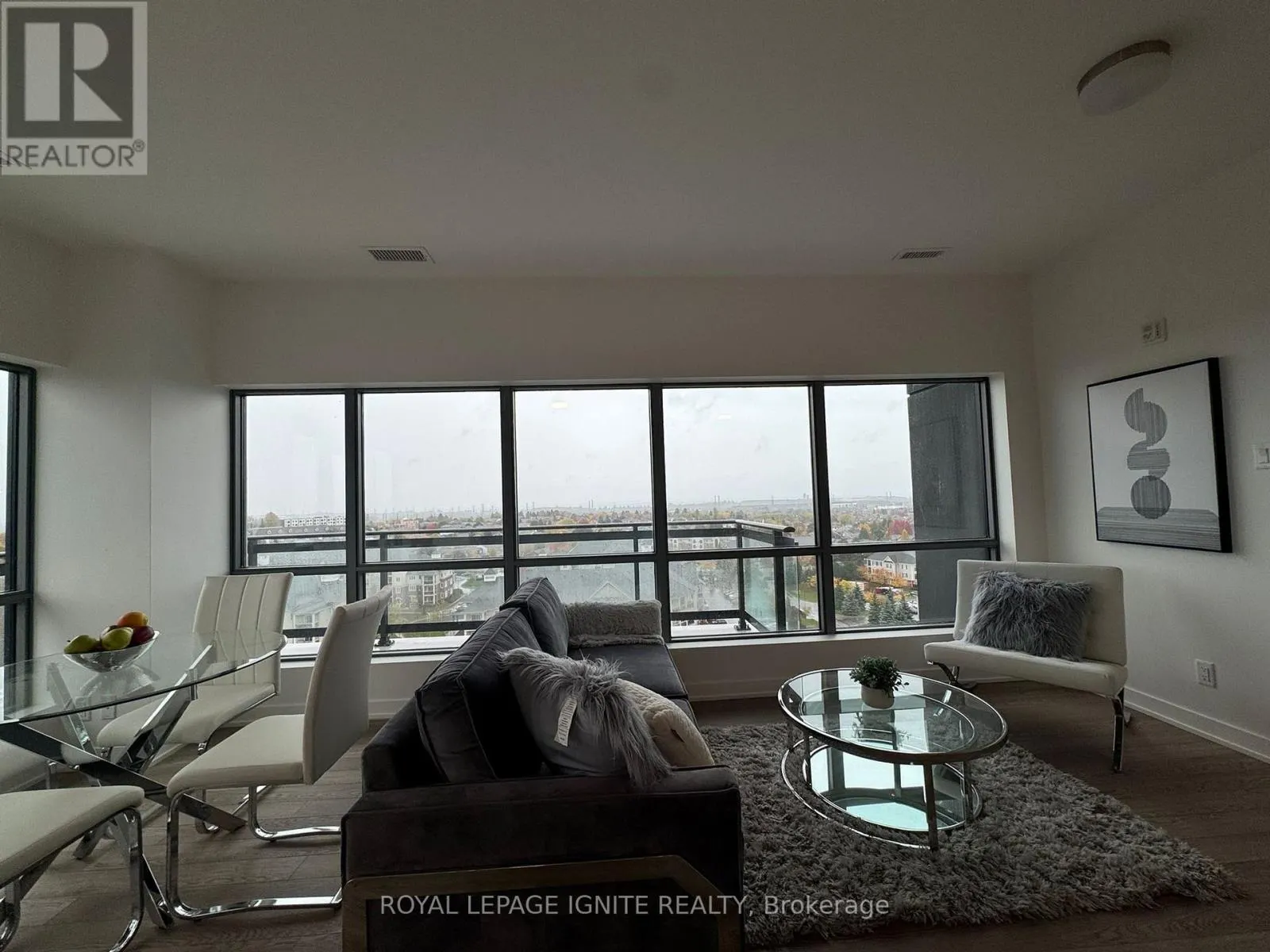 1103 - 55 CLARINGTON BOULEVARD