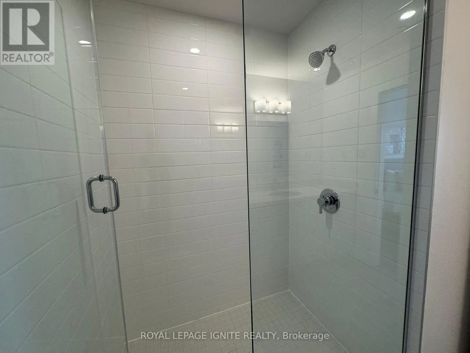 1103 - 55 CLARINGTON BOULEVARD