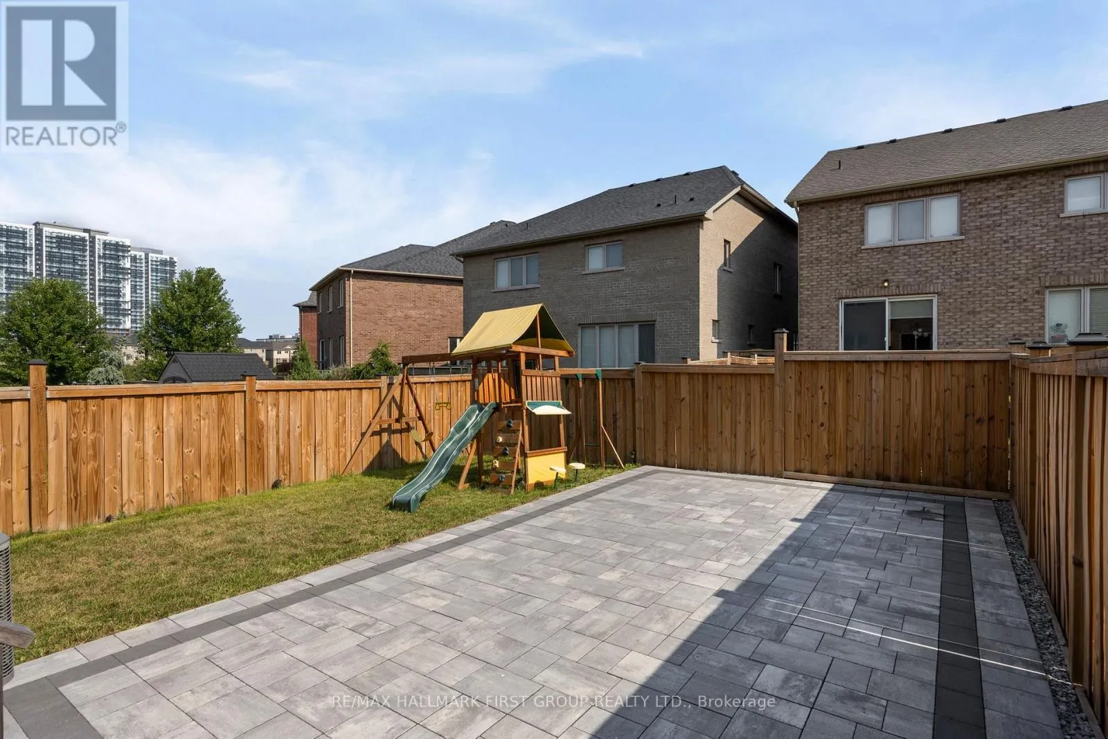 173 WINDFIELDS FARM DRIVE W