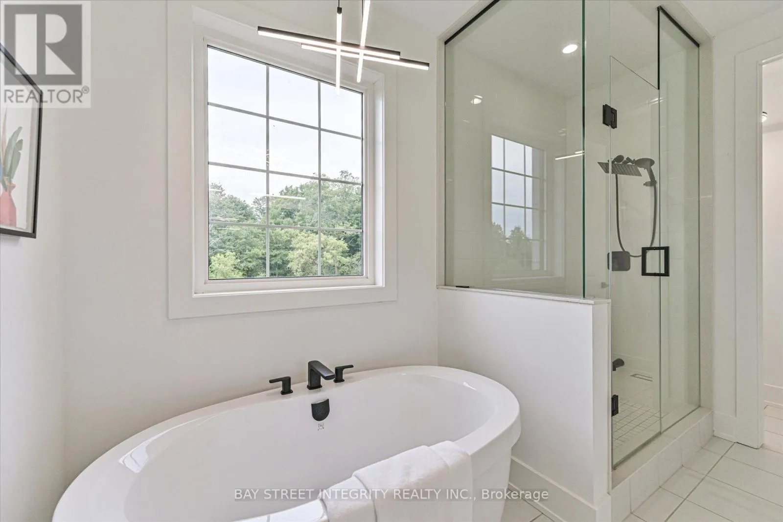 1553 HONEY LOCUST PLACE