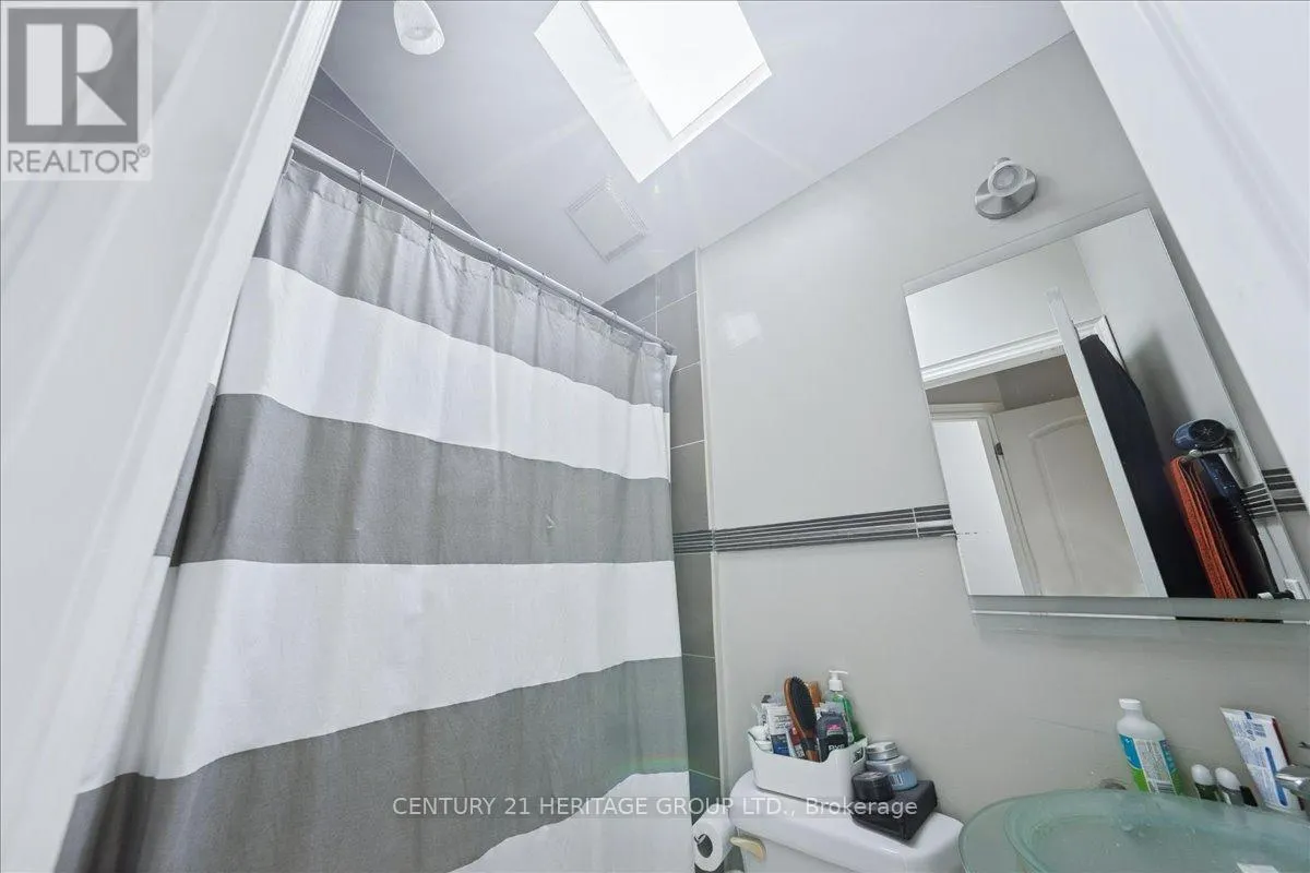 169 KING EDWARD AVENUE