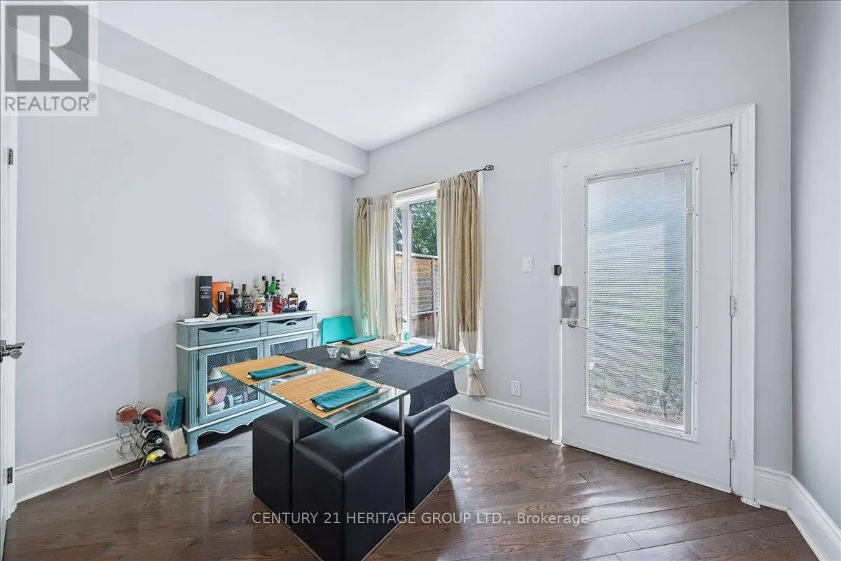 169 KING EDWARD AVENUE