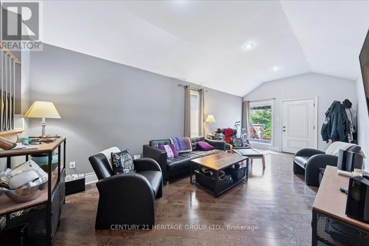 169 KING EDWARD AVENUE