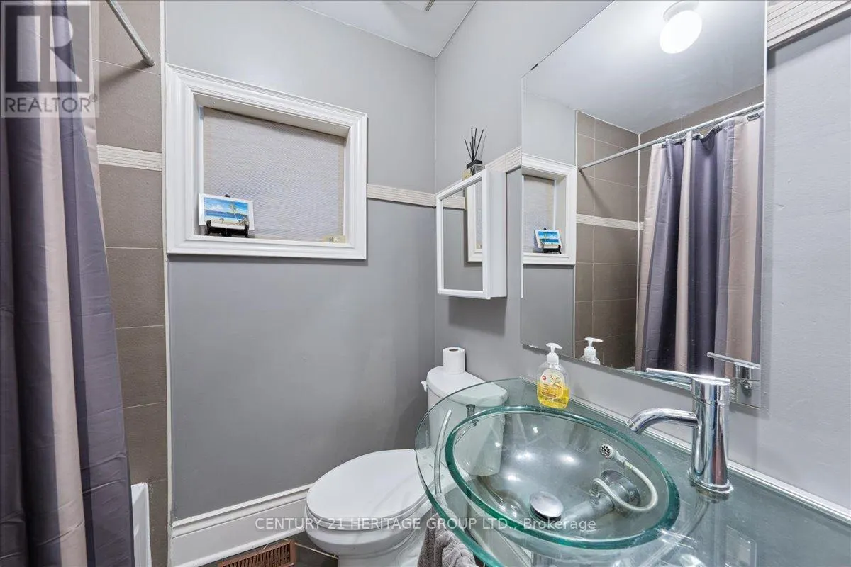 169 KING EDWARD AVENUE