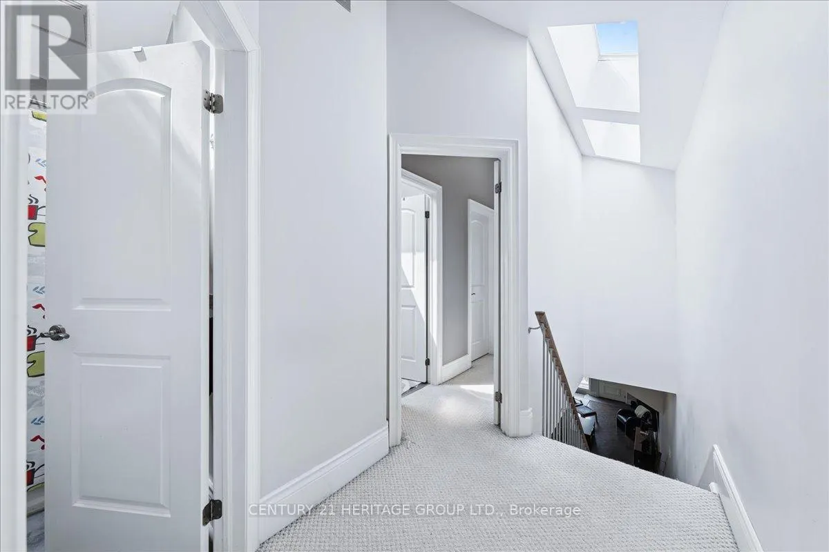 169 KING EDWARD AVENUE