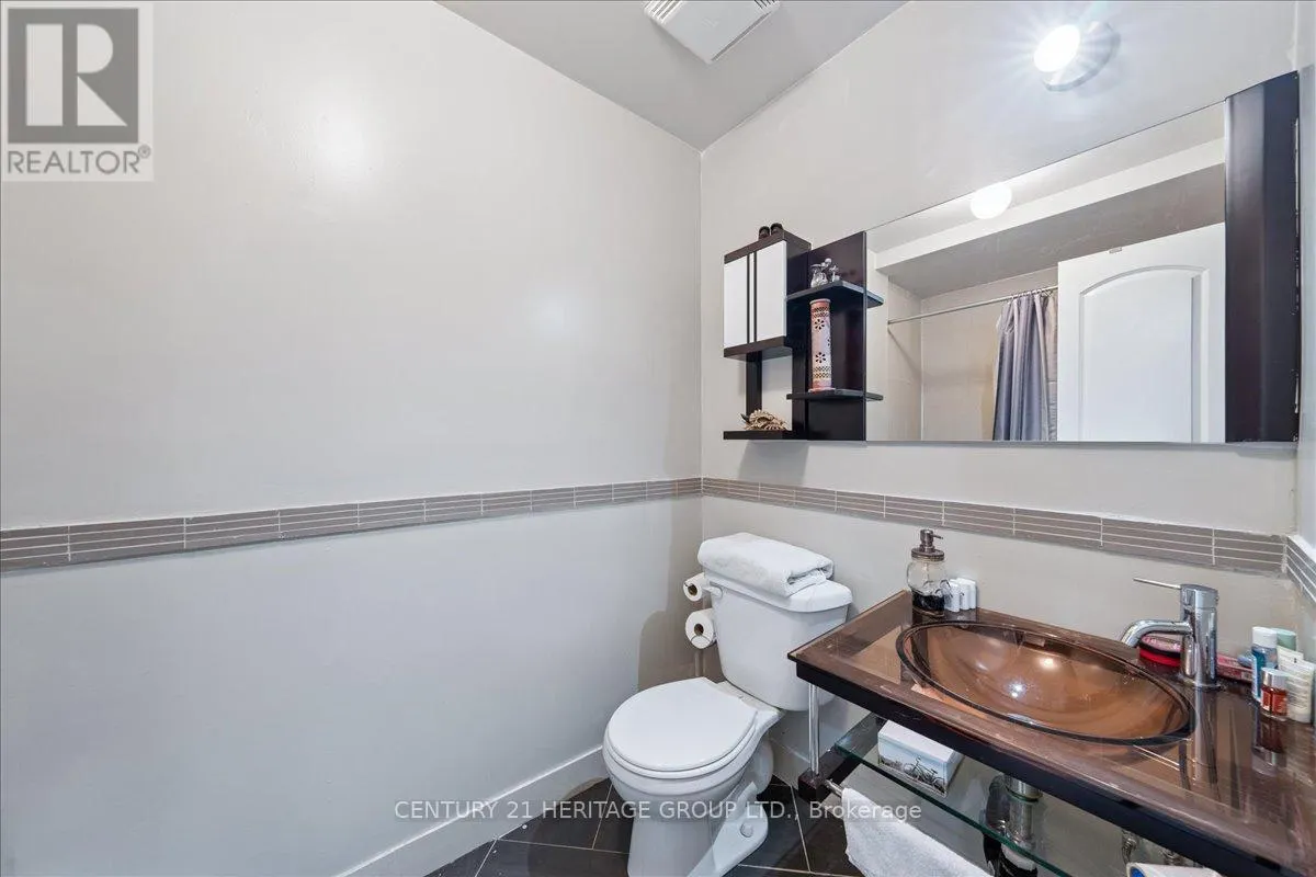 169 KING EDWARD AVENUE