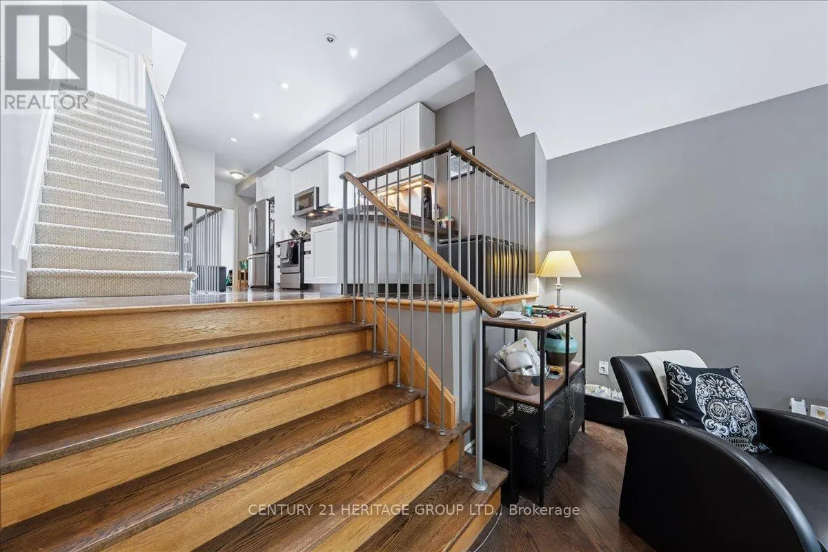 169 KING EDWARD AVENUE