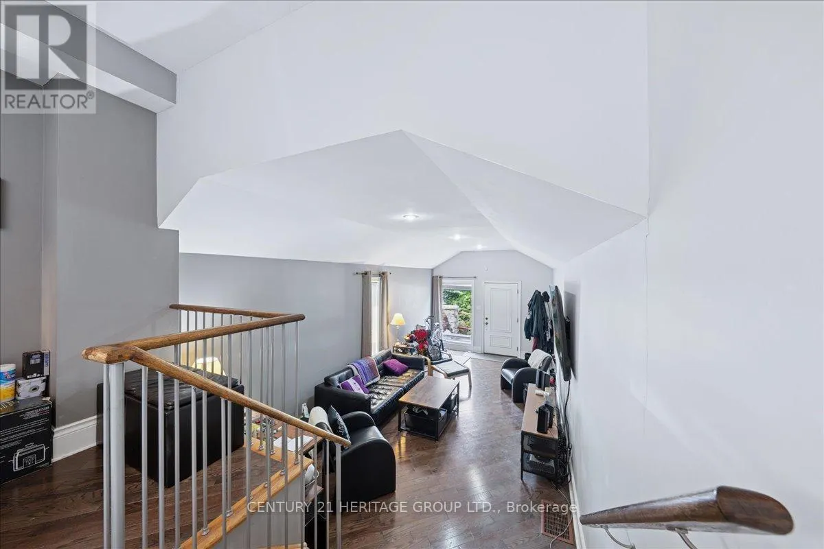 169 KING EDWARD AVENUE