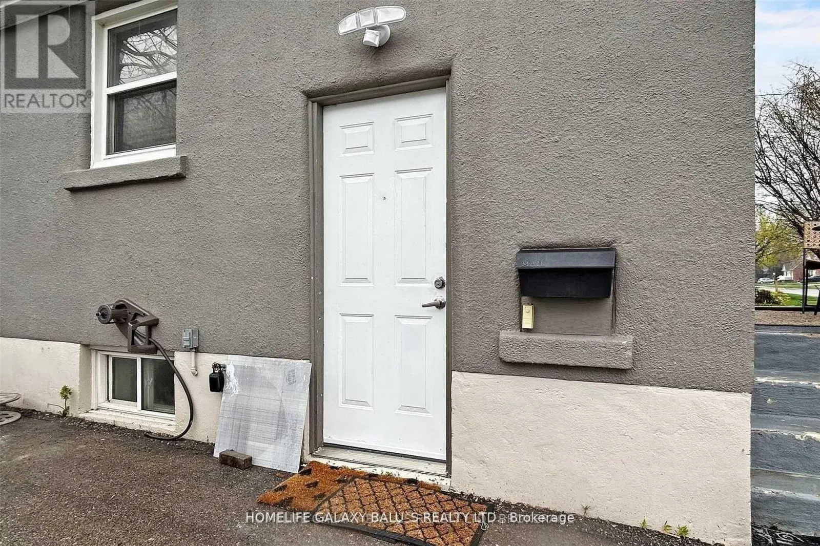 BASEMENT - 136 CENTRAL PARK BOULEVARD N