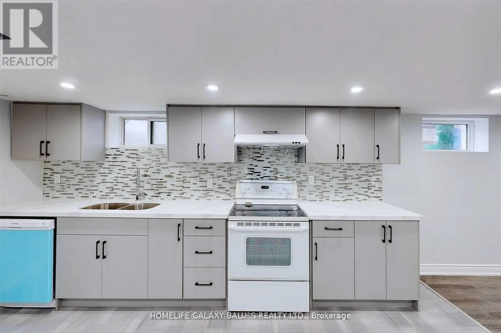 BASEMENT - 136 CENTRAL PARK BOULEVARD N