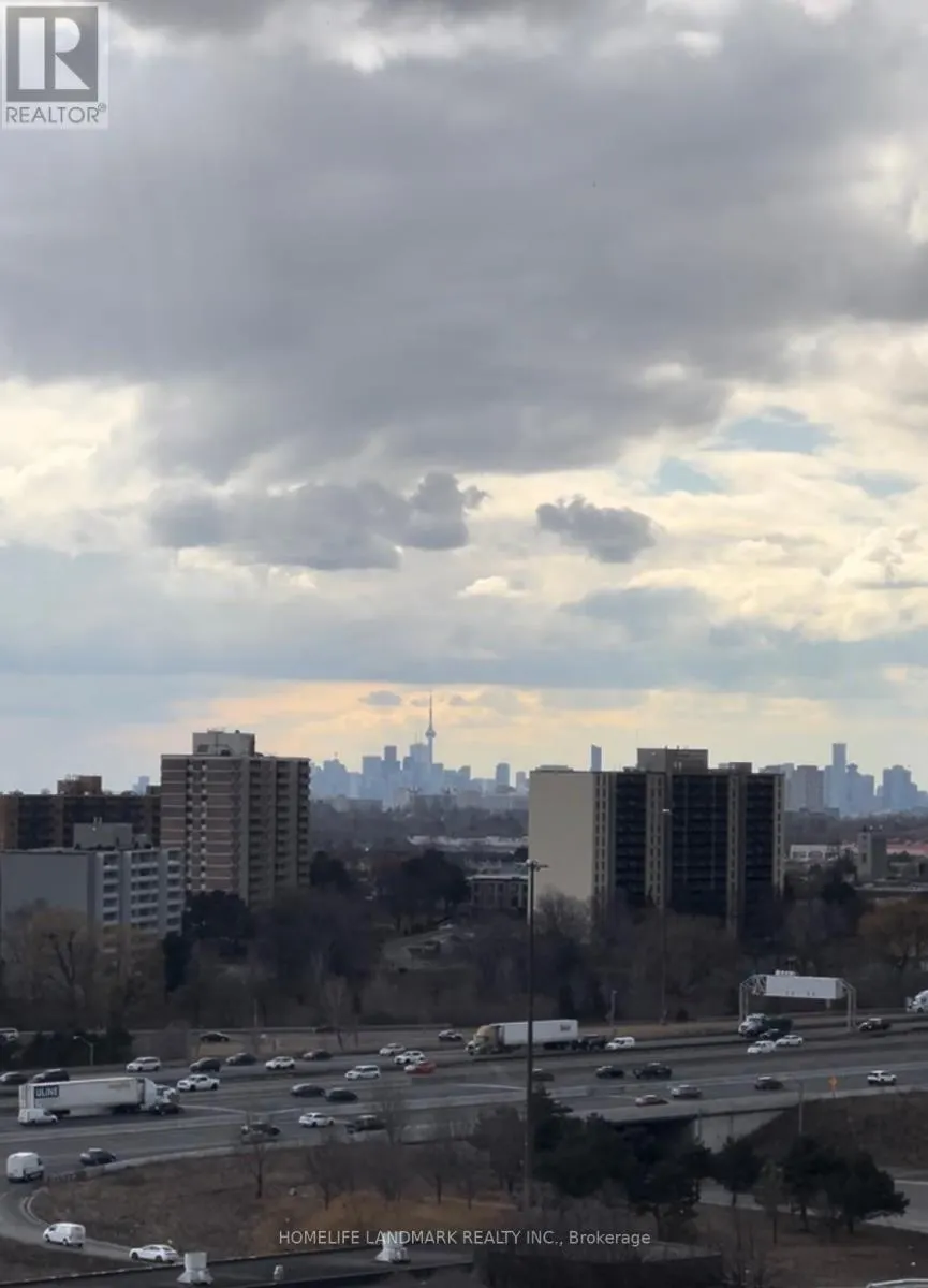 1714 - 181 VILLAGE GREEN SQUARE