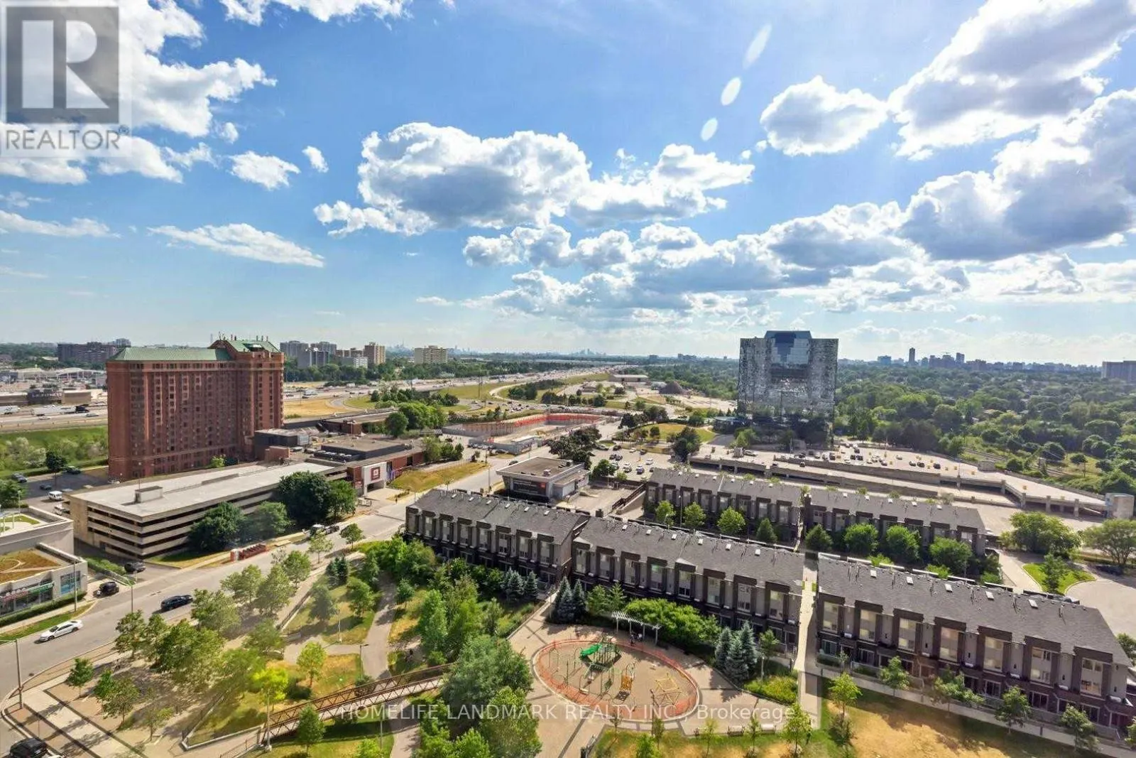 1714 - 181 VILLAGE GREEN SQUARE