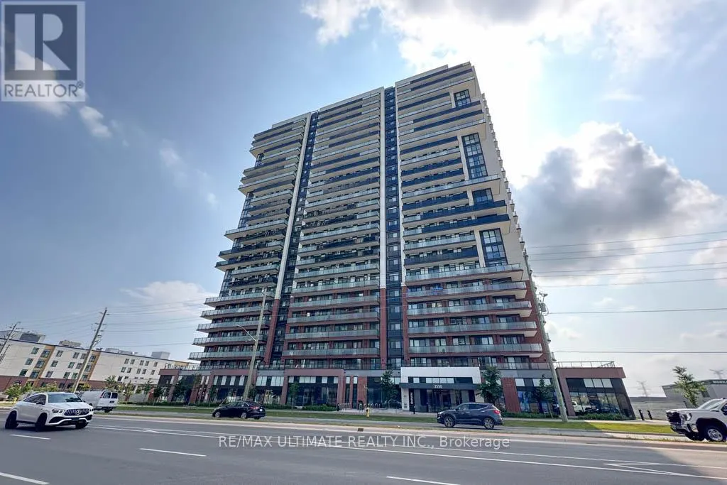 2104 - 2550 SIMCOE STREET N