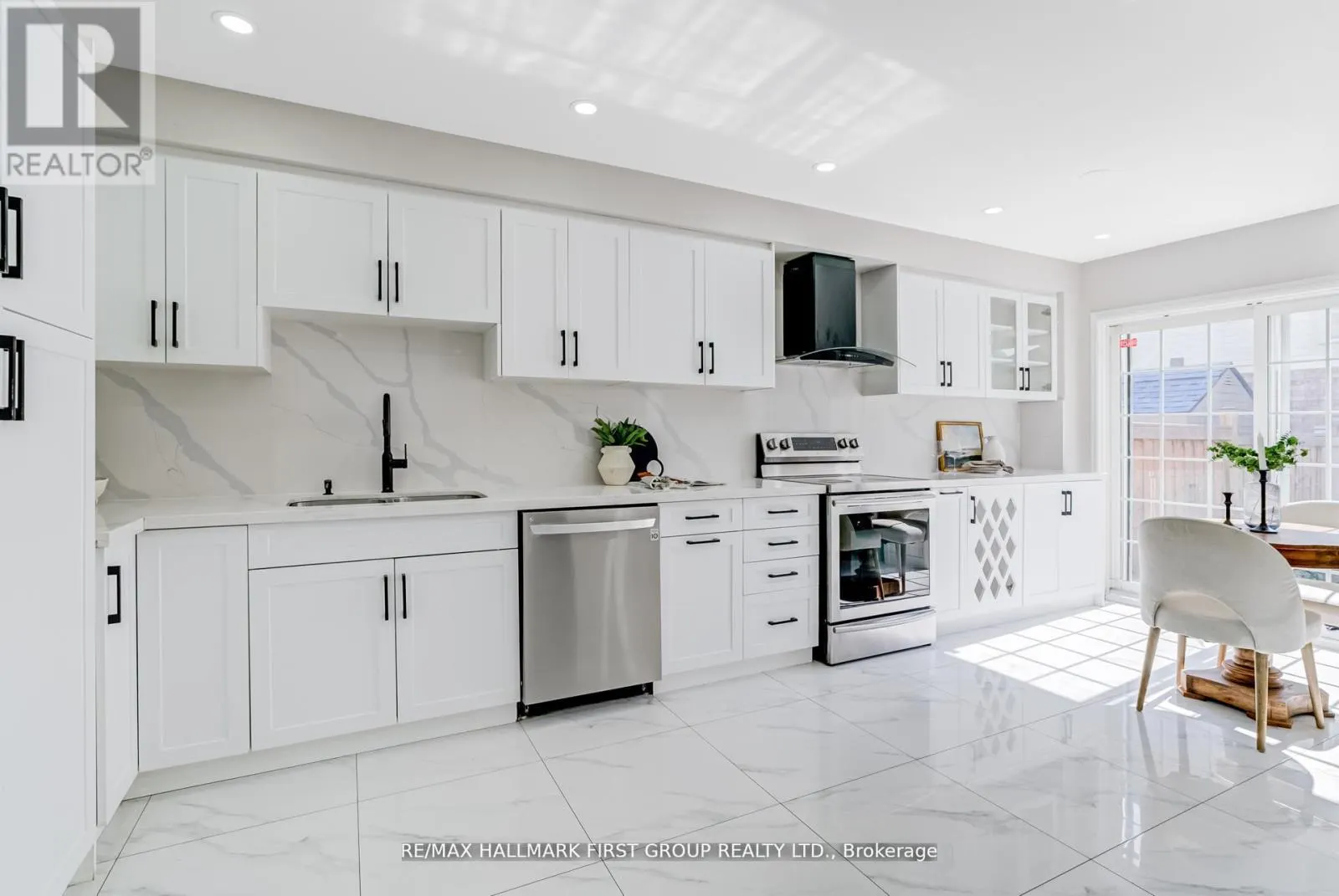 35 ELLIOTTGLEN DRIVE