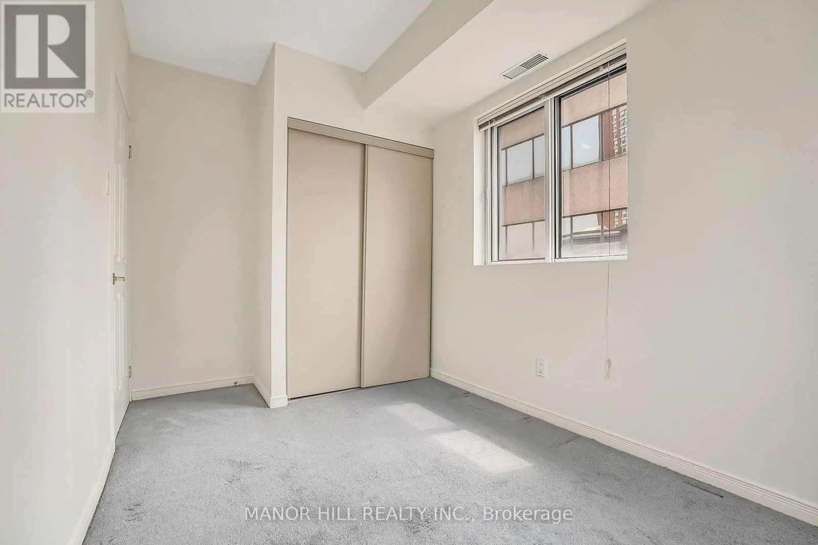 301 - 2351 KENNEDY ROAD