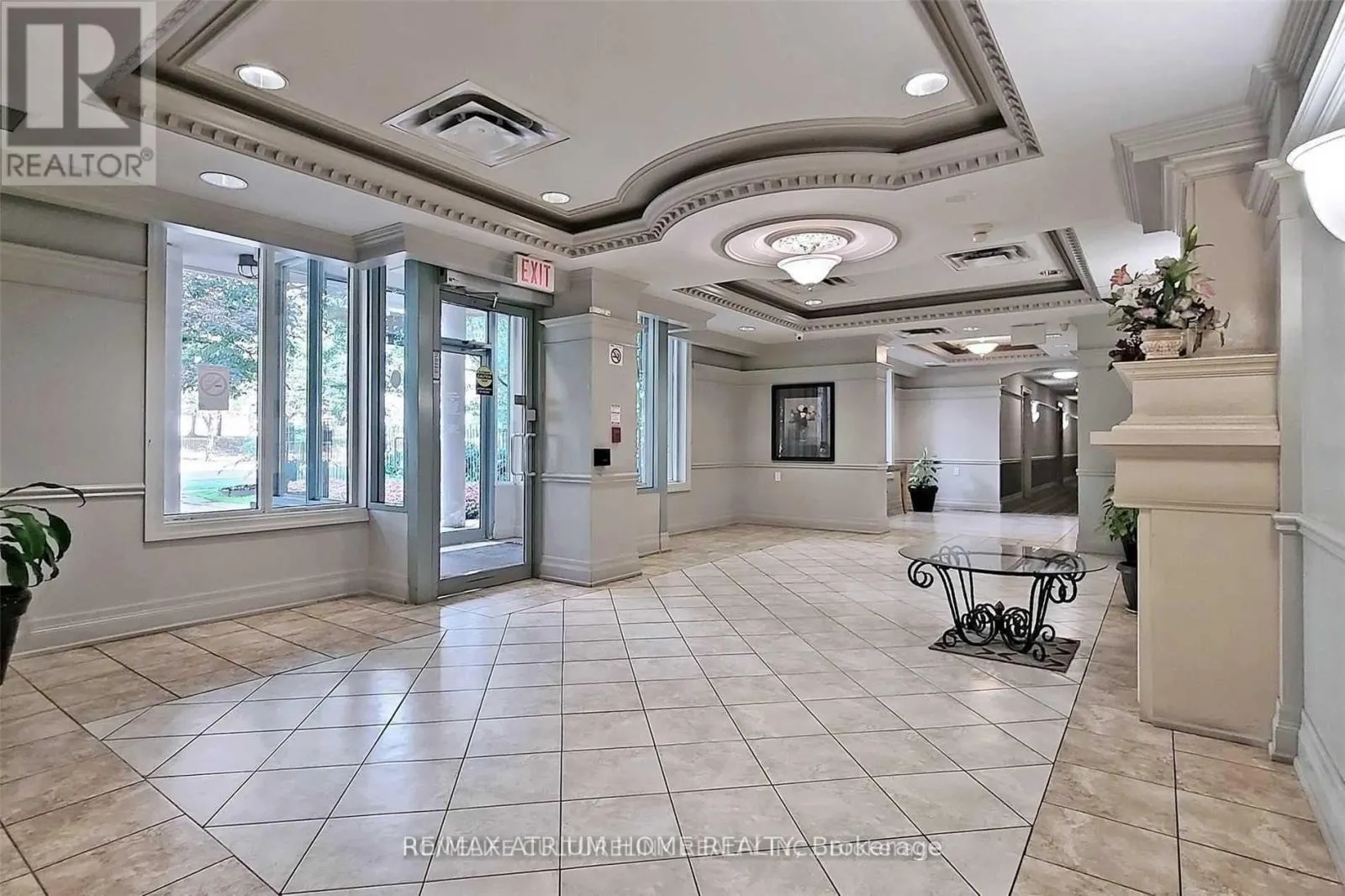 109 - 5039 FINCH AVENUE E