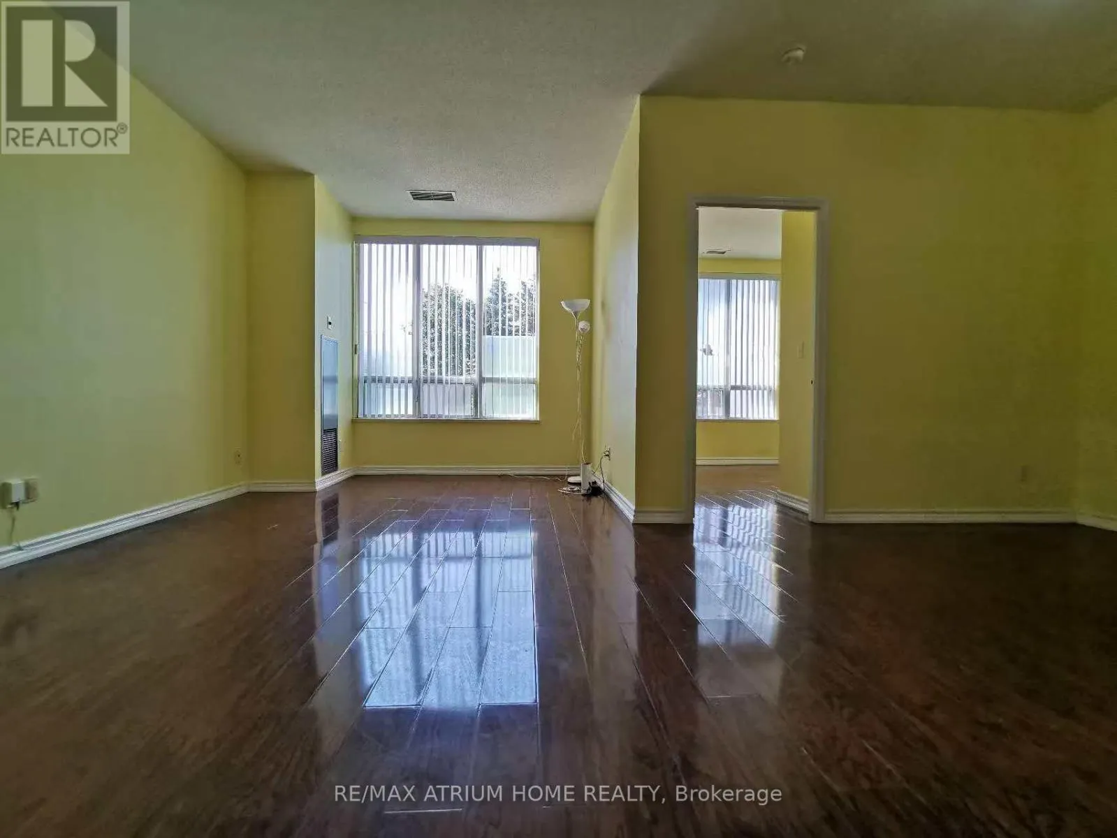 109 - 5039 FINCH AVENUE E