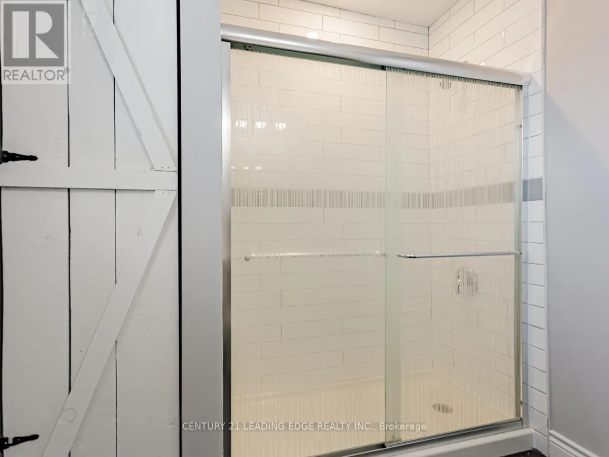 MAIN - 1315 BROADVIEW STREET