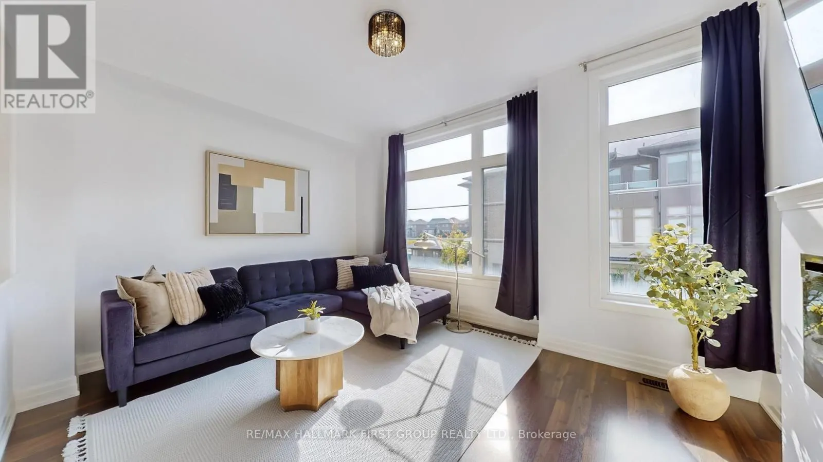 2 - 384 ARCTIC RED DRIVE