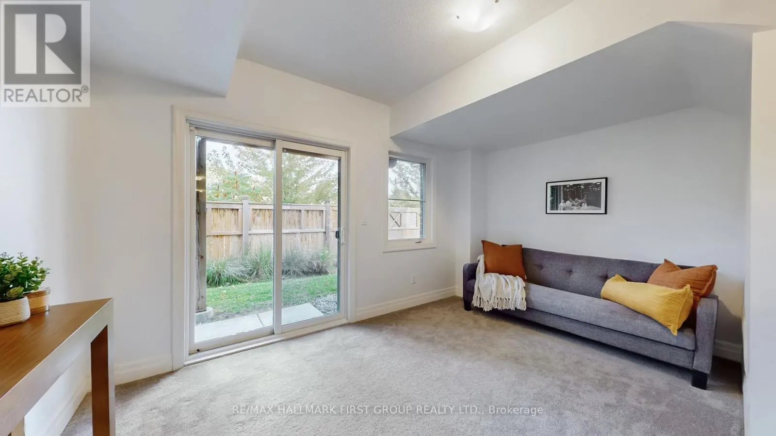 2 - 384 ARCTIC RED DRIVE