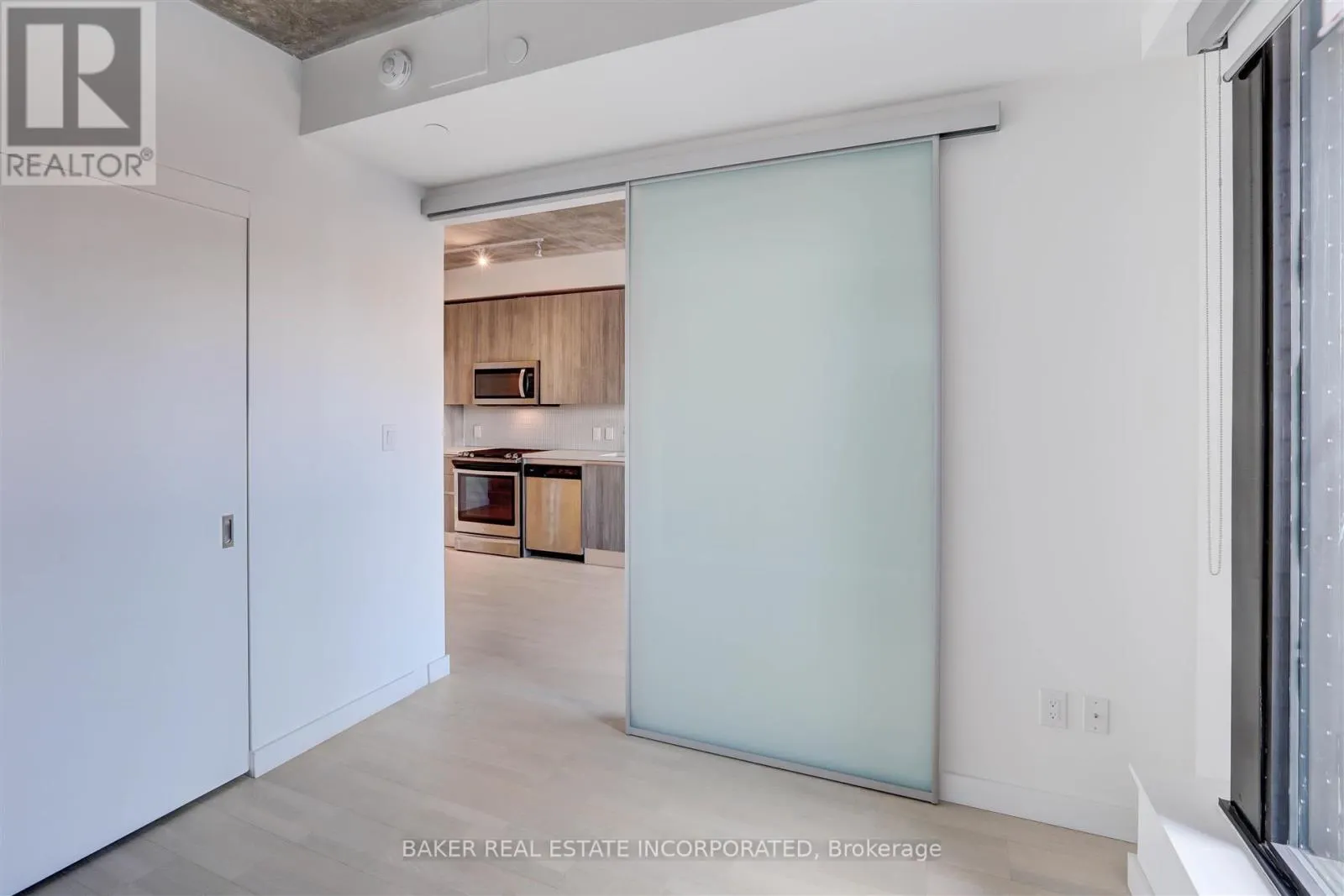 310 - 246 LOGAN AVENUE