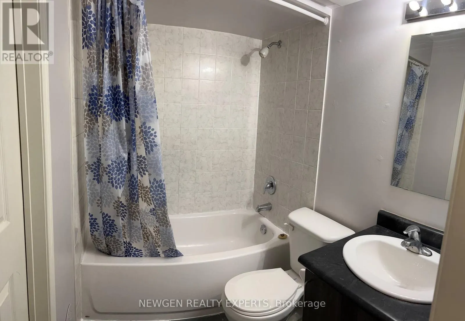 73 - 393 BEECHGROVE DRIVE