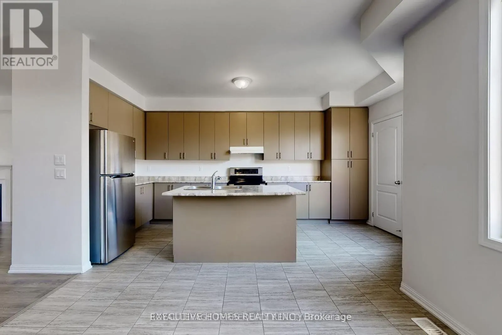 1110 CHURCH STREET N