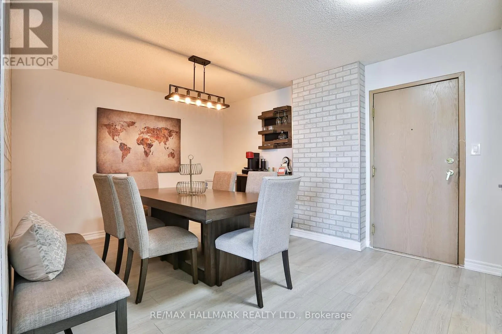 1602 - 88 CORPORATE DRIVE