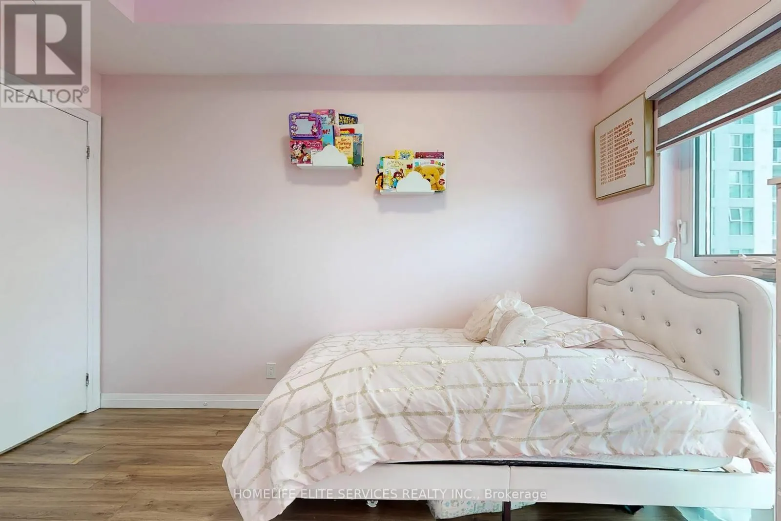 210 - 2152 LAWRENCE AVENUE E