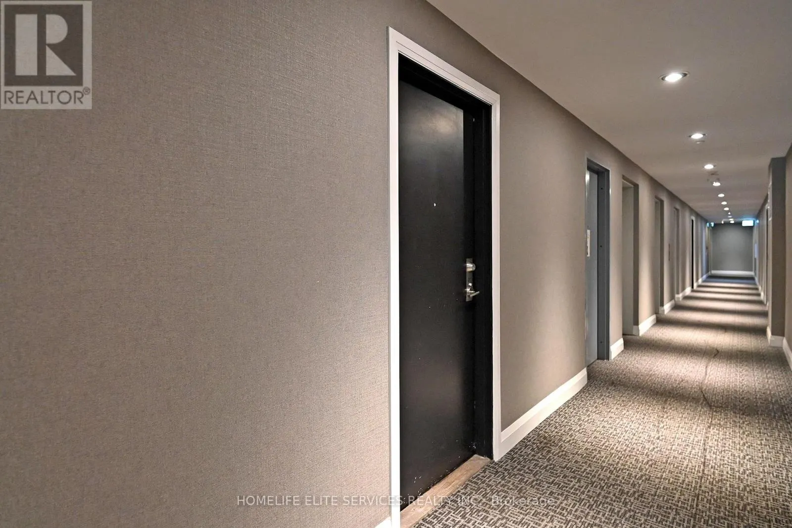 210 - 2152 LAWRENCE AVENUE E