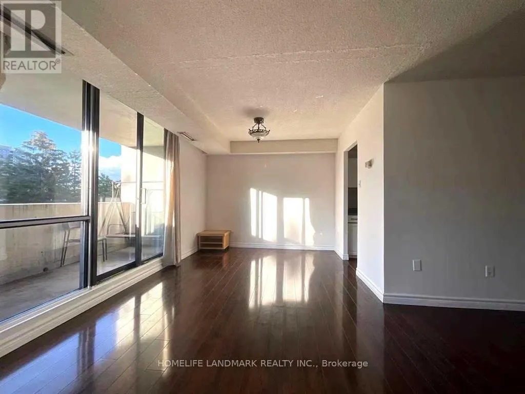 308 - 10 STONEHILL COURT