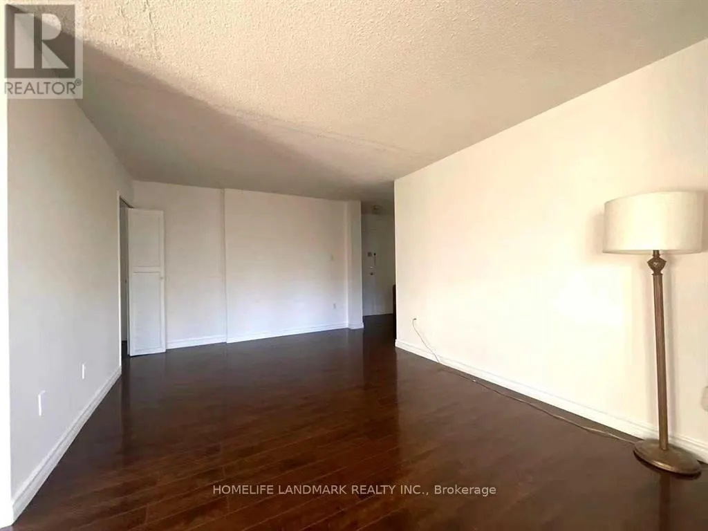 308 - 10 STONEHILL COURT