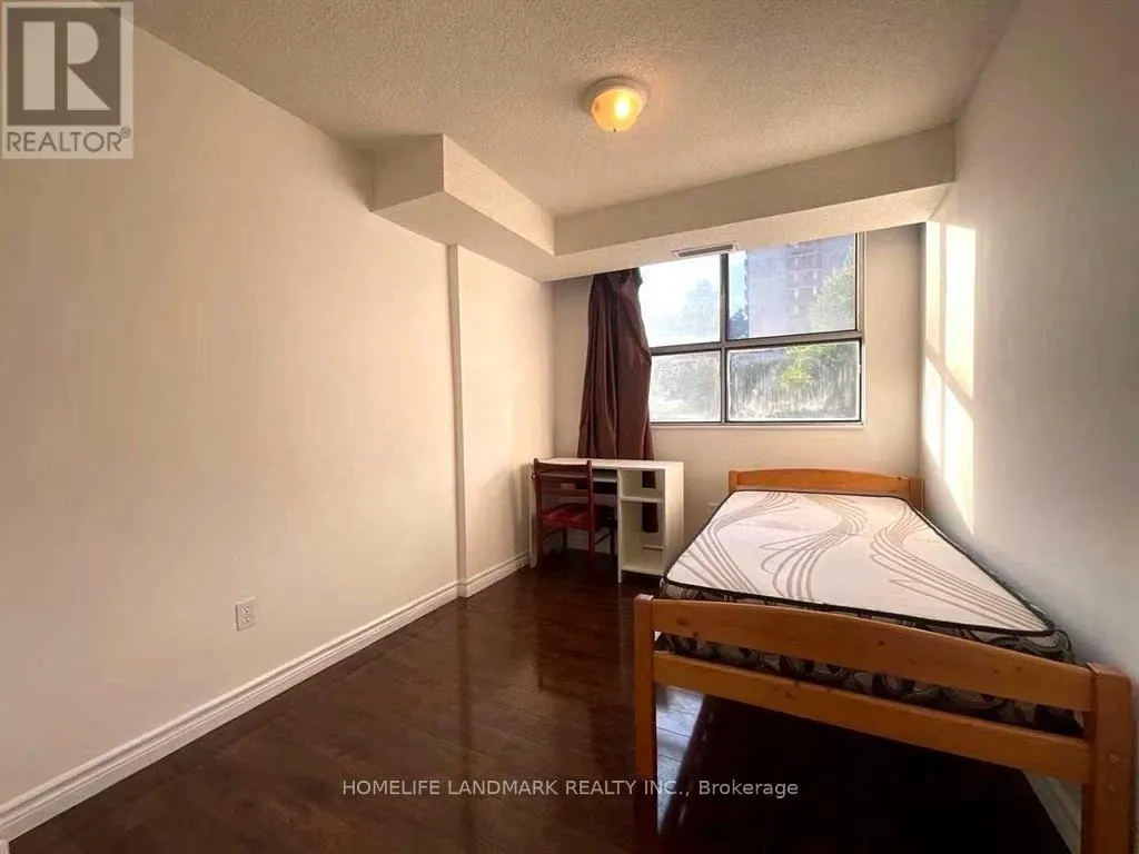 308 - 10 STONEHILL COURT