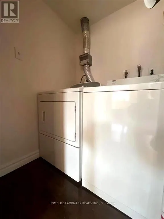 308 - 10 STONEHILL COURT