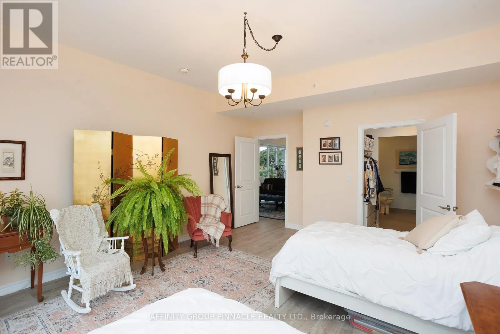 509 - 109 KING AVENUE E, #509