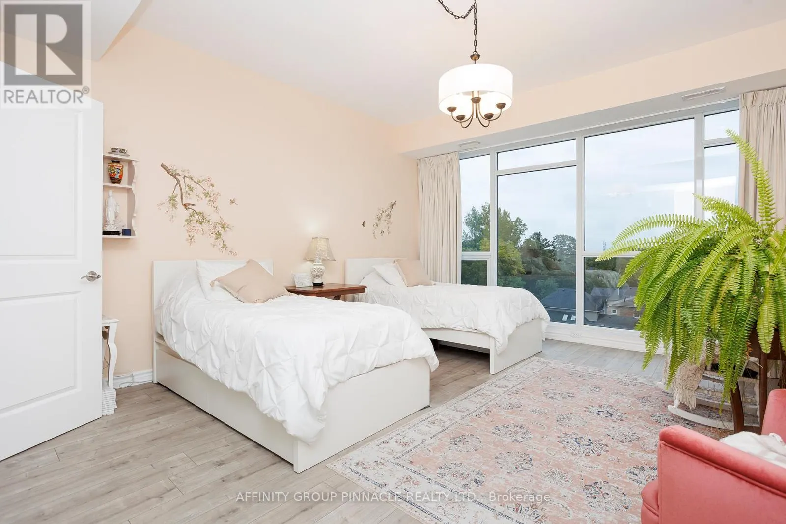 509 - 109 KING AVENUE E, #509