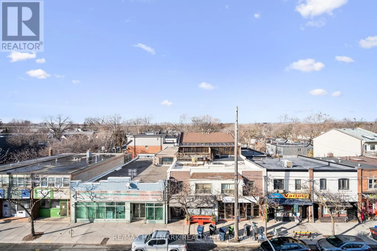 405 - 1285 QUEEN STREET E